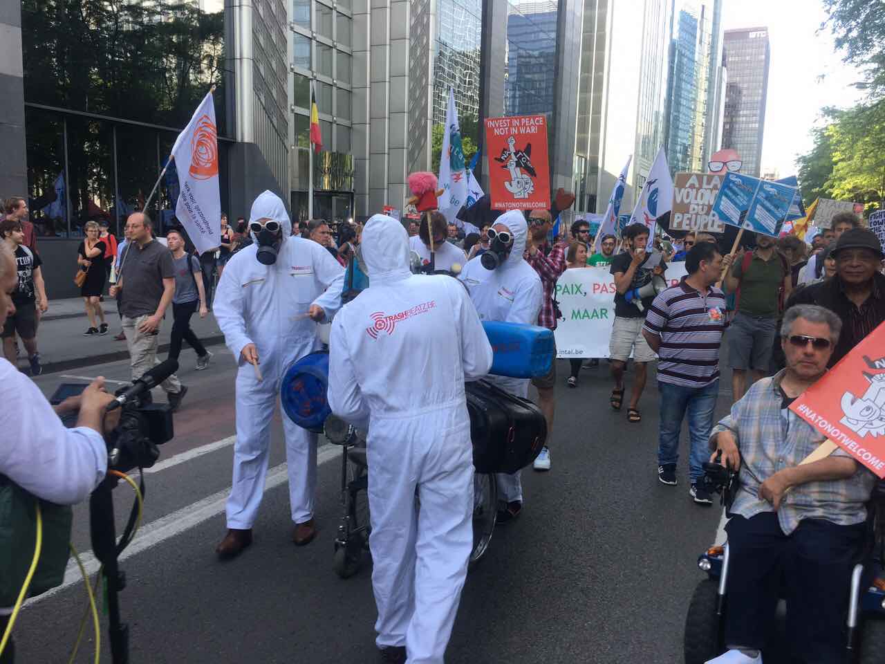 به‌ وێنه‌.. خۆپيشاندانى برۆكسێل له‌ دژى تره‌مپ ببينه‌